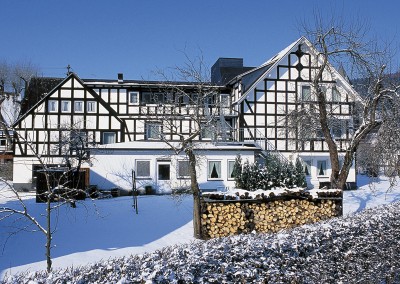Hotel Flurschütz im Schnee